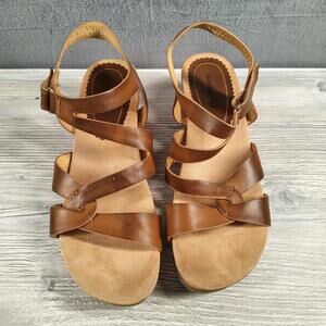 Baretraps Womens 10 Brown Leather Wedge Sandals Comfort Casual EUC Shoes Outdoor
